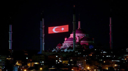 15 Temmuz sela ne zaman okunacak 2025, saat kaçta okunur Sela nedir, neden okunur, bu gece 15 Temmuzda sela okunacak mı Sela sözleri ve Türkçe anlamı 15 Temmuz sela ne zaman okunacak 2025, saat kaçta okunur Sela nedir, neden okunur, bu gece 15 Temmuzda sela okunacak mı Sela sözleri ve Türkçe anlamı
