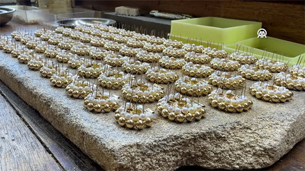 Osmanlı mirası küpeyi gelecek kuşaklara aktarmaya çalışıyor