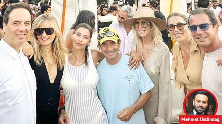 Yeni aşkıyla gezmelerde Yeni aşkıyla gezmelerde