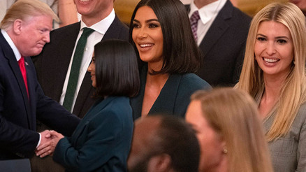 Televizyon ünlüsüyken milyarderliğe yürüdü… Gözünü zirveye dikti, siyasete girecek ‘Sen istesen ABD başkanı bile olursun’