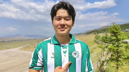 Konyaspor, Fenerbahçenin eski oyuncusu Jin-Ho Joyu renklerine bağladı
