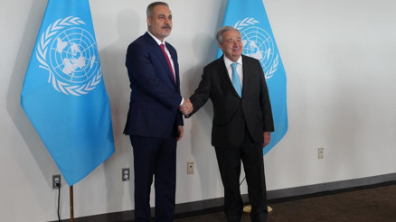 Dışişleri Bakanı Hakan Fidan, BM Genel Merkezinde resmi akşam yemeğine katıldı