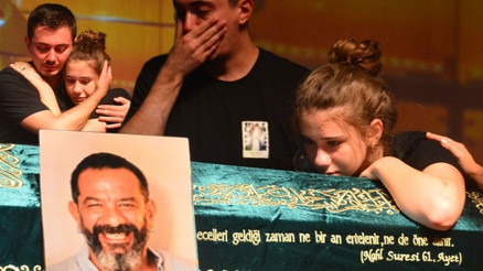 Babaya son bakış Emre Törüne veda