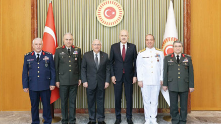 Komutanlardan süreç brifingi