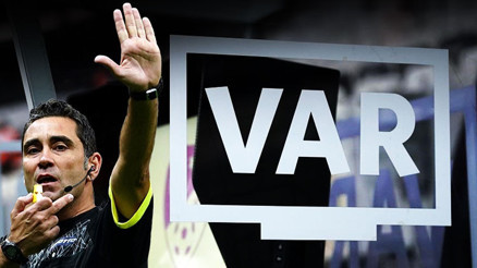 IFAB futbolda devrim yapacak Penaltı ve VAR kuralları değişiyor