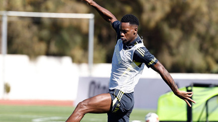 Fenerbahçede Jhon Duran takımla çalıştı