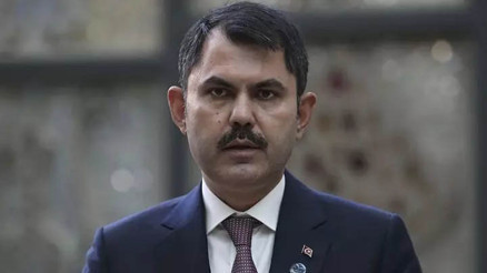 Bakan Kurumdan Özgür Özele tepki: Nihayet deprem bölgesini hatırlamış, buraya gelmiş Bakan Kurumdan Özgür Özele tepki: Nihayet deprem bölgesini hatırlamış, buraya gelmiş