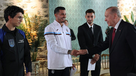 Uğurcan Çakırdan Cumhurbaşkanı Recep Tayyip Erdoğanın transfer sorusuna kafa karıştıran yanıt