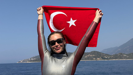 Şahika Ercümen, Serbest Dalış Türkiye Şampiyonasında 4 altın madalya kazandı