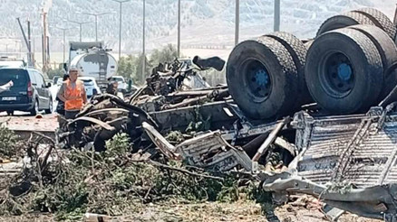 Feci kazada iki kişi hayatını kaybetti