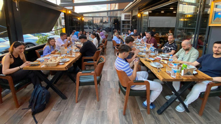 Van Kültür Yolu Festivali esnafın yüzünü güldürdü: Dört aylık işi bir haftada yaptık