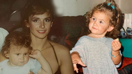 Kızının babasıyla nişanlıyken ayrılmıştı... Bilirsin ağlamayı hiç sevmem Kızının babasıyla nişanlıyken ayrılmıştı... Bilirsin ağlamayı hiç sevmem