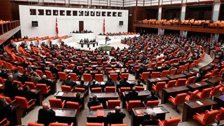 Meclis tatili kararı Resmi Gazetede (22 Temmuz 2025) | TBMM tatile mi girdi, ne zaman açılacak Bugünkü Resmi Gazete kararları neler