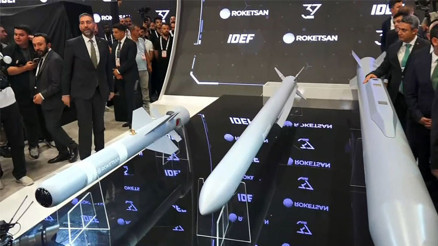 Son dakika haberi: Yerli savunma sanayiinde tarihi gün... İşte Roketsanın yeni silahları Son dakika haberi: Yerli savunma sanayiinde tarihi gün... İşte Roketsanın yeni silahları