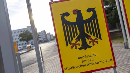 Askeri istihbarat Rusya casusluk faaliyeti konusunda uyardı Askeri istihbarat Rusya casusluk faaliyeti konusunda uyardı