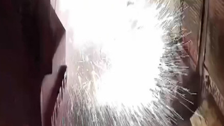 Beyoğlunda 3 katlı binada, patlama sonrası kısmi çökme; o anlar kamerada Beyoğlunda 3 katlı binada, patlama sonrası kısmi çökme; o anlar kamerada