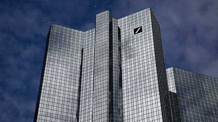 Deutsche Bank 17 yılın en yüksek karını açıkladı