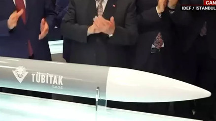 Türkiyenin yerli ve milli havadan havaya füzesi GÖKHAN tanıtıldı