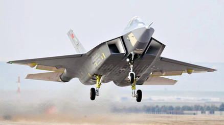 ‘KAAN’ rekora uçtu... Endonezya ile imzalar atıldı