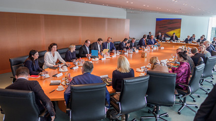 Almanya’da hükümete destek eriyor