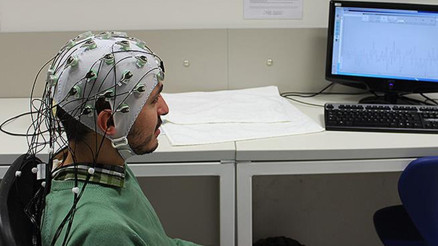 Pentagonda yalan makinesi testlerinin durdurulduğu iddia edildi