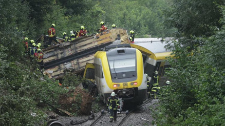 Almanyada tren kazası