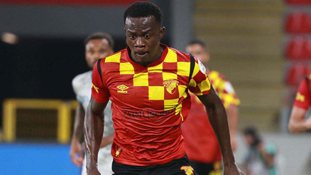 Göztepede Dennise yoğun ilgi