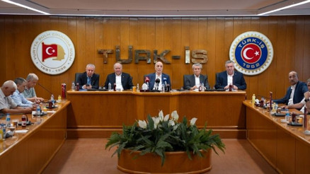 TÜRK-İŞ Genel Başkanı Atalay: Madenci sendikamız grevi uygulamak durumunda