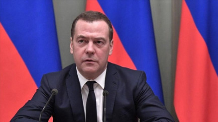 Medvedev’den Trump’a cevap: Rusya, İsrail ya da İran değil