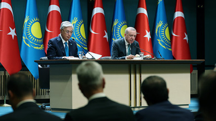 Son dakika haberi... Cumhurbaşkanı Erdoğan: Kazakistan Türk vatandaşlarına vize muafiyet süresini 90 güne çıkardı