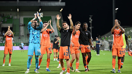 Başakşehir tur için sahada