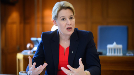 Berlin SPDde liderlik kavgası