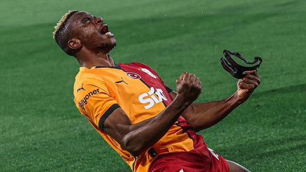 Victor Osimhen, Türk futbol tarihinin en pahalı transferi oldu
