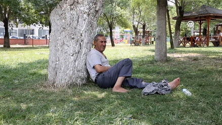 Siirtin Kurtalan ilçesinde kavurucu sıcaklar hayatı olumsuz etkiliyor Siirtin Kurtalan ilçesinde kavurucu sıcaklar hayatı olumsuz etkiliyor