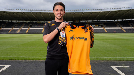 Trabzonspor açıkladı: Enis Destan, Hull Cityde