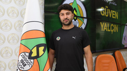 Alanyasporda 4 imza birden