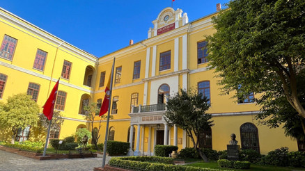 LGS’de en yüksek puanla alan ilk 10 okul LGS’de en yüksek puanla alan ilk 10 okul