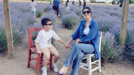 Eşi tarafından boğularak öldürülen Didem ile oğlu Doruk toprağa verildi Eşi tarafından boğularak öldürülen Didem ile oğlu Doruk toprağa verildi