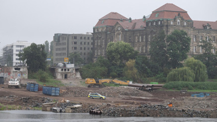 Almanyada bomba paniği: Köprü enkazında bulundu