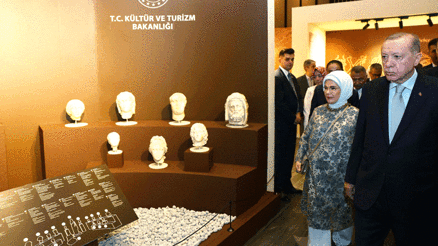 Emine Erdoğandan “Arkeolojinin Altın Çağı” sergisi paylaşımı