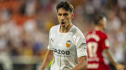 Trabzonspor’da transferde rota Almeida ve Bouchouari’ye döndü