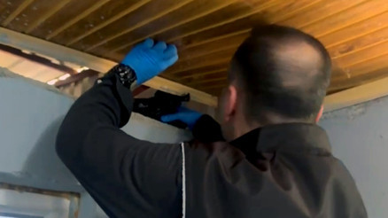 Adanada evinden uyuşturucu haplar çıkan şüpheli: Baş ağrımdan dolayı içiyorum