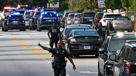 ABDde silahlı saldırı Covid-19 aşısına sinirlendi: Dehşet saçtı... 2 ölü ABDde silahlı saldırı Covid-19 aşısına sinirlendi: Dehşet saçtı... 2 ölü