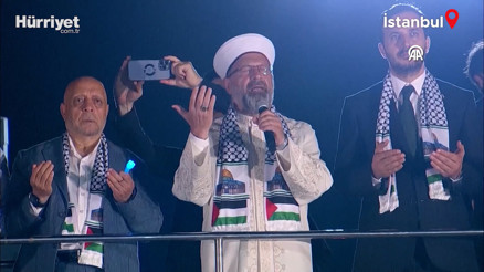 Diyanet İşleri Başkanı Ali Erbaş Gazzeye Umut Ol yürüyüşünde dua etti