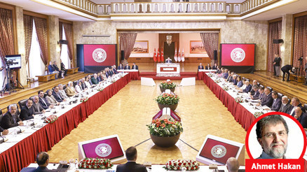 Ha düştü ha düşecek ha geçti ha geçecek