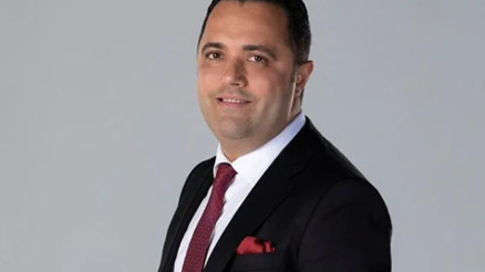 Rezan Epözdemir kimdir, nereli, kaç yaşında, neden gözaltına alındı Rezan Epözdemir kariyeri ve biyografisi