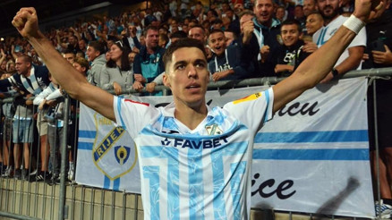 Niko Jankovic kimdir, nereli, kaç yaşında Fenerbahçe ile anlaştığı öne sürülen Niko Jankovic hangi takımlarda oynadı Niko Jankovic kimdir, nereli, kaç yaşında Fenerbahçe ile anlaştığı öne sürülen Niko Jankovic hangi takımlarda oynadı