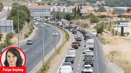 Bodrum, Marmaris, Fethiye… Tatil keyfi trafiğe takıldı Bodrum, Marmaris, Fethiye… Tatil keyfi trafiğe takıldı