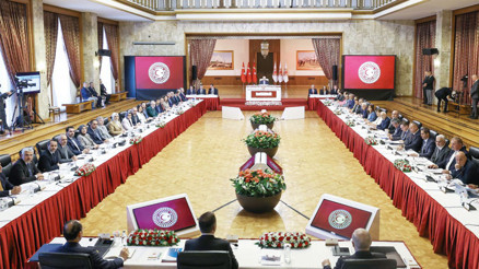 Komisyona 3 sandalye eklendi Komisyona 3 sandalye eklendi