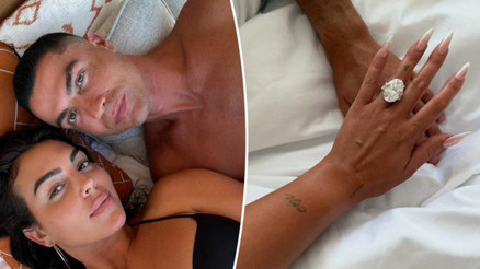 İki çocuk doğurdu, 9 sene bekledi… Her şey bu anı yaşamak içindi… Ünlü çift sonunda nişanlandı